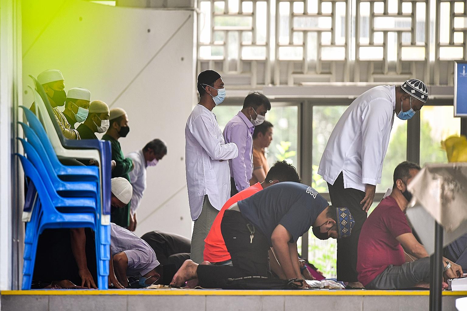 Congregants at Assyafaah Mosque in Sembawang in January. Under the pilot programme, four mosques are opening an additional zone per session for Friday prayers. This is for those who have been fully vaccinated or have successfully undergone pre-event 
