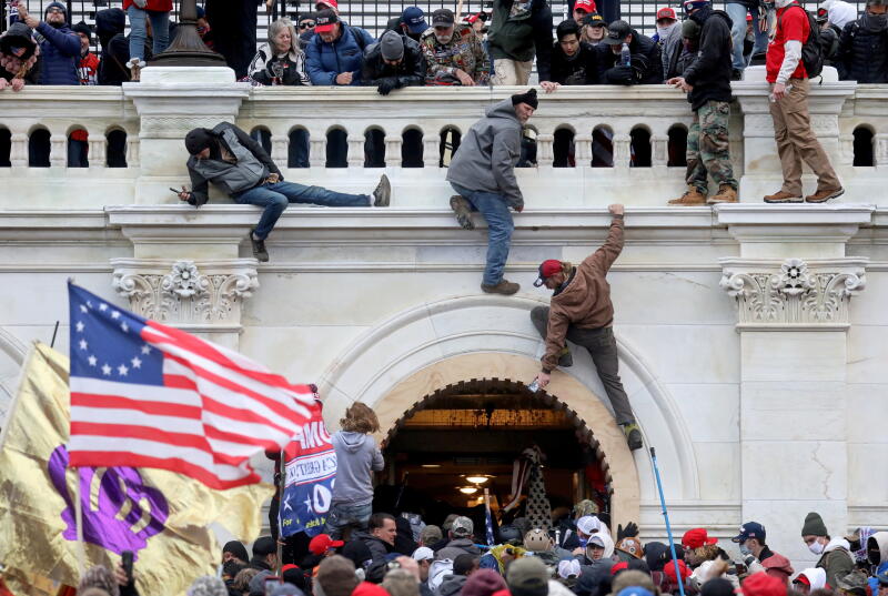 US judge gives Florida man 8 months in prison in Capitol attack | The ...