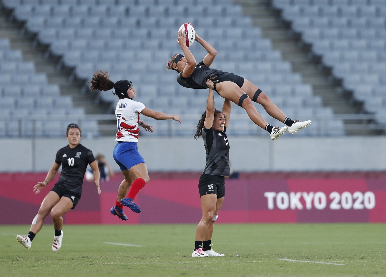 Olympics: New Zealand Claim Women's Rugby Sevens Gold With Victory Over ...