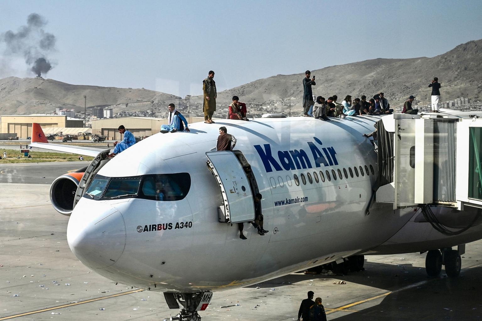 Evacuation Flights Resume At Kabul Airport After Crowds Cleared From   Yq Kbairport 17082021 