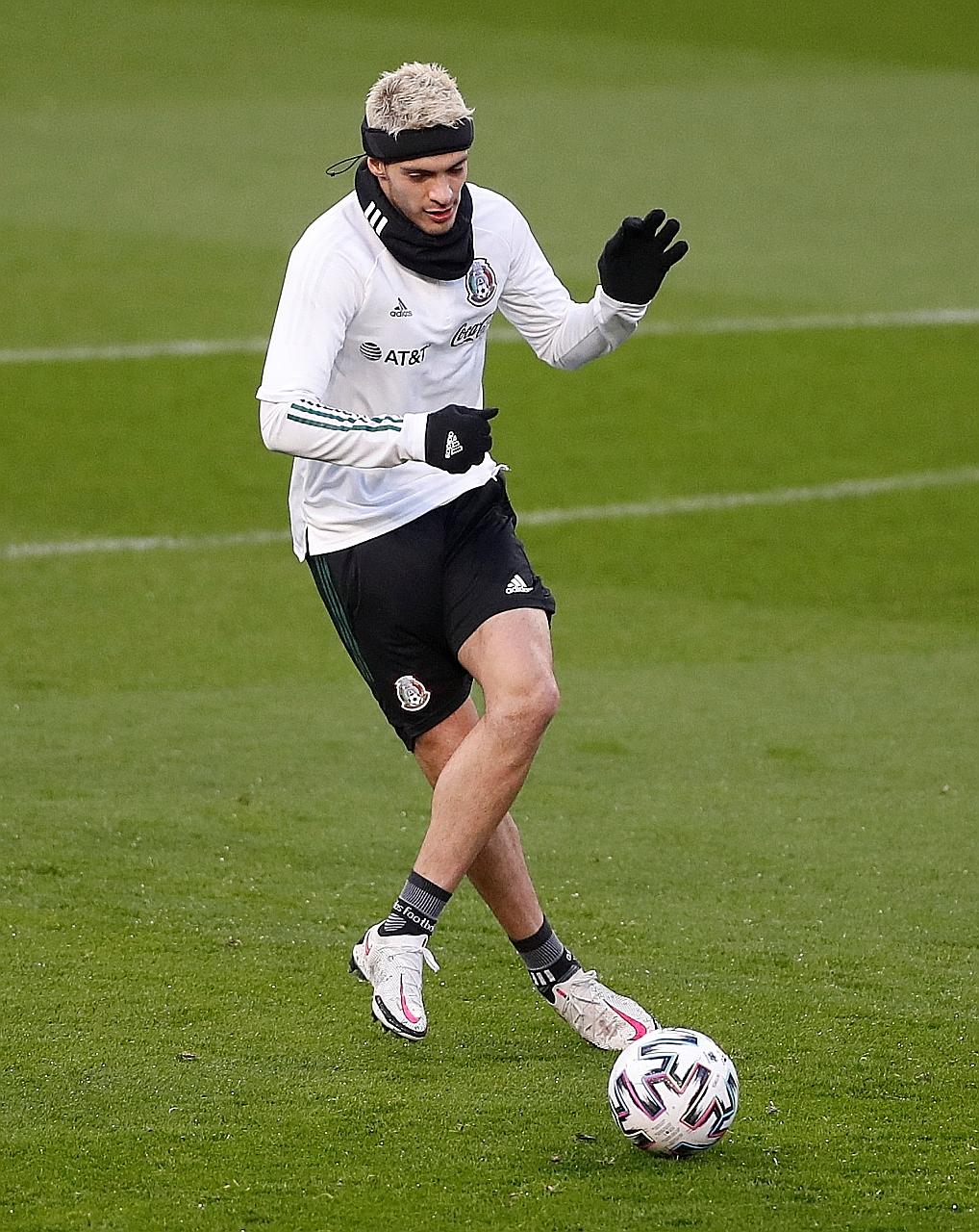 Wolves' Raul Jimenez now wears a headguard in training and matches on doctors' advice.