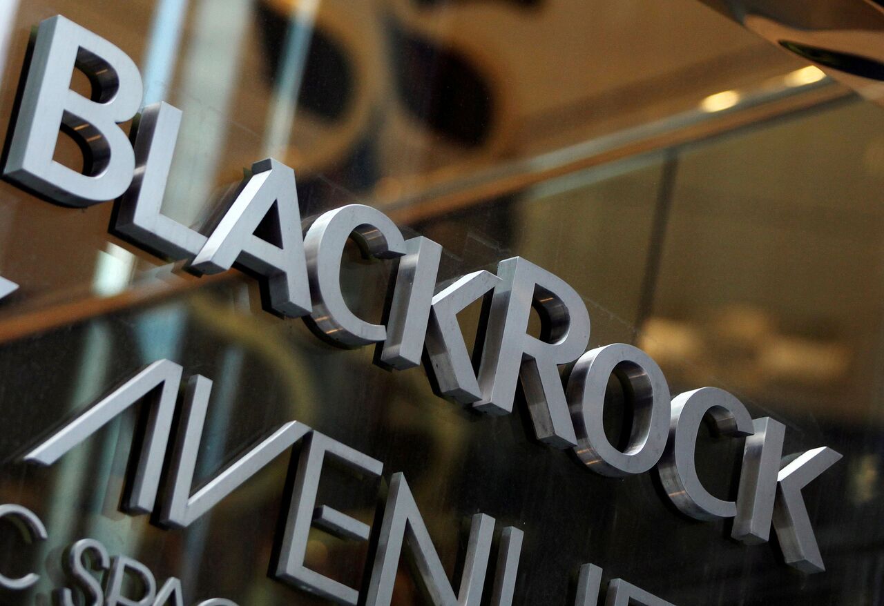 BlackRock, Goldman opt for China over more pricey India stocks | The  Straits Times