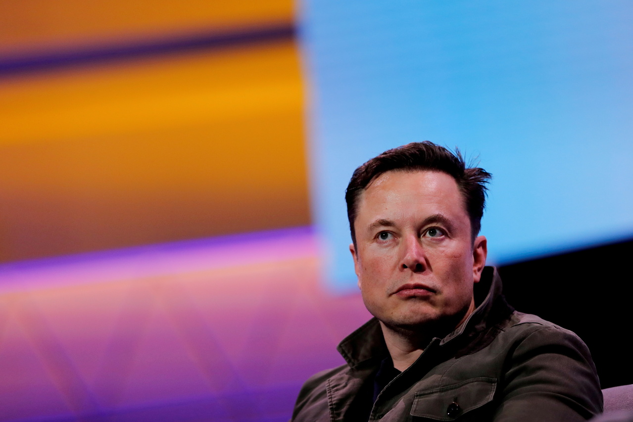 <p>FILE PHOTO: SpaceX owner and Tesla CEO Elon Musk speaks during a conversation with legendary game designer Todd Howard (not pictured) at the E3 gaming convention in Los Angeles, California, U.S., June 13, 2019. REUTERS/Mike Blake//File Photo</p>