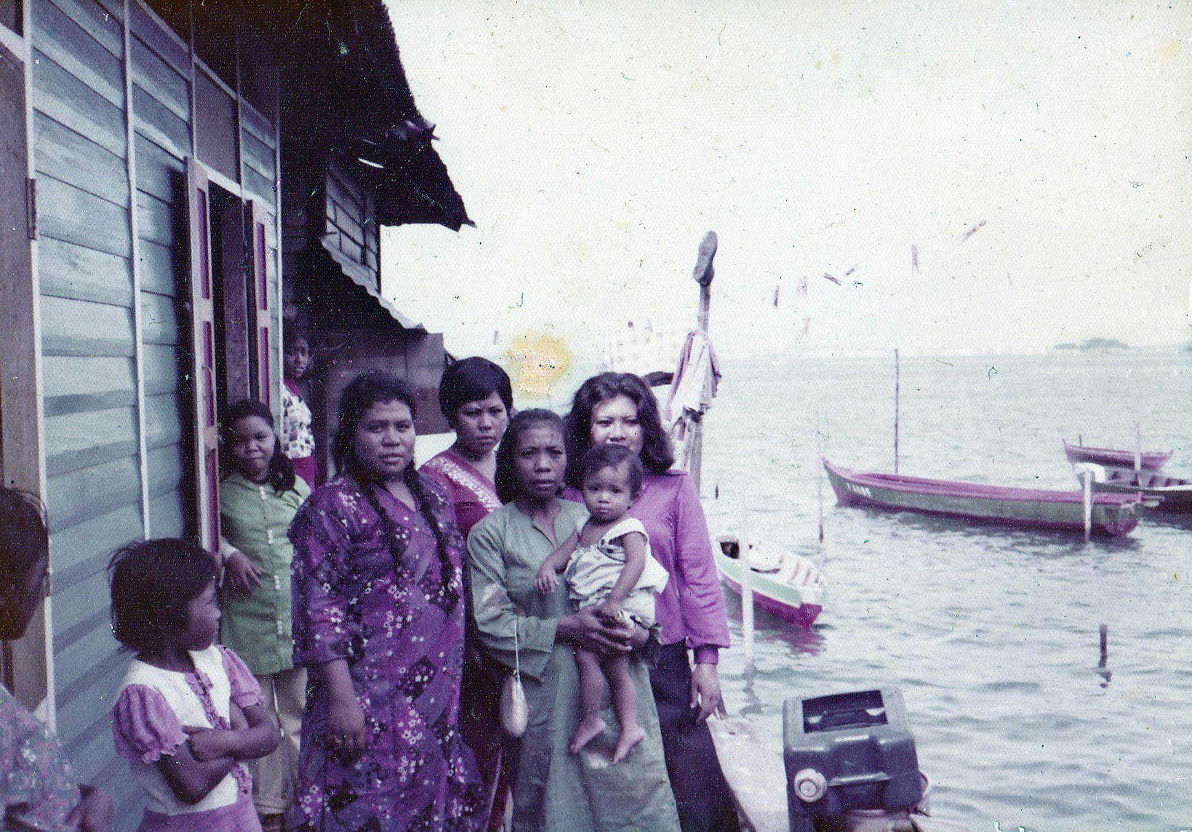 A view of the past: Former Pulau Sudong islanders face their old home ...