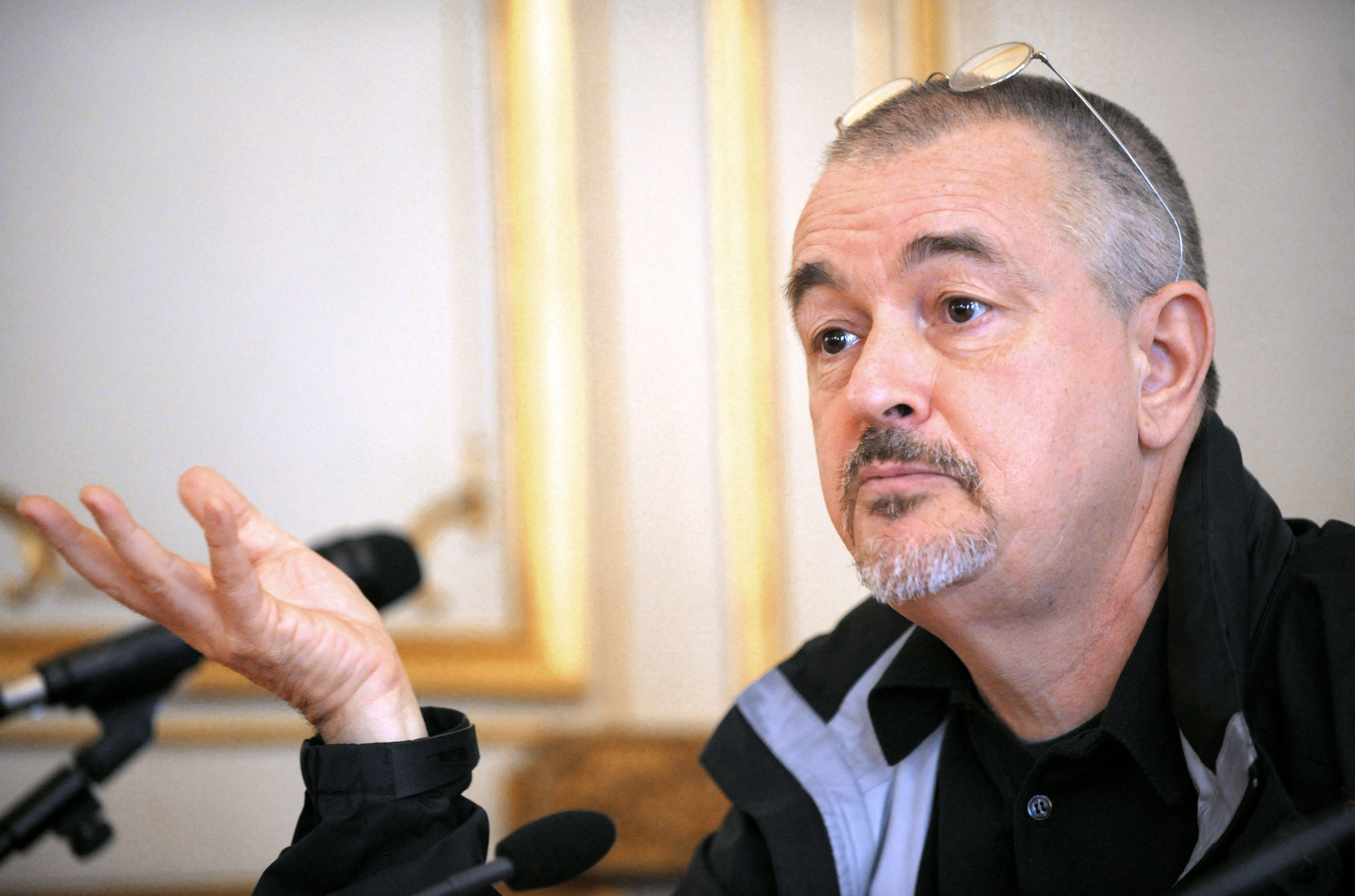 Tormented Betty Blue director Jean-Jacques Beineix dies | The