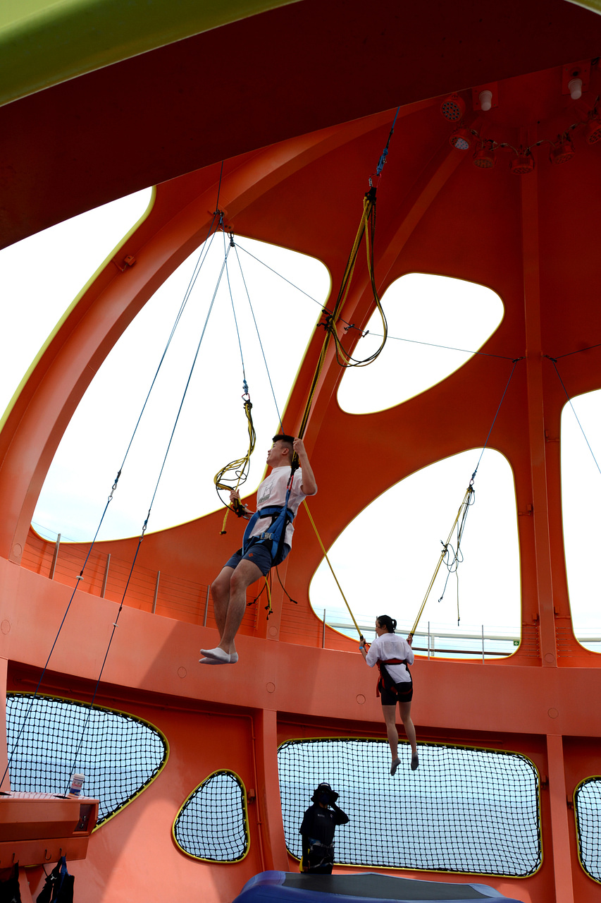 cruise to nowhere in singapore