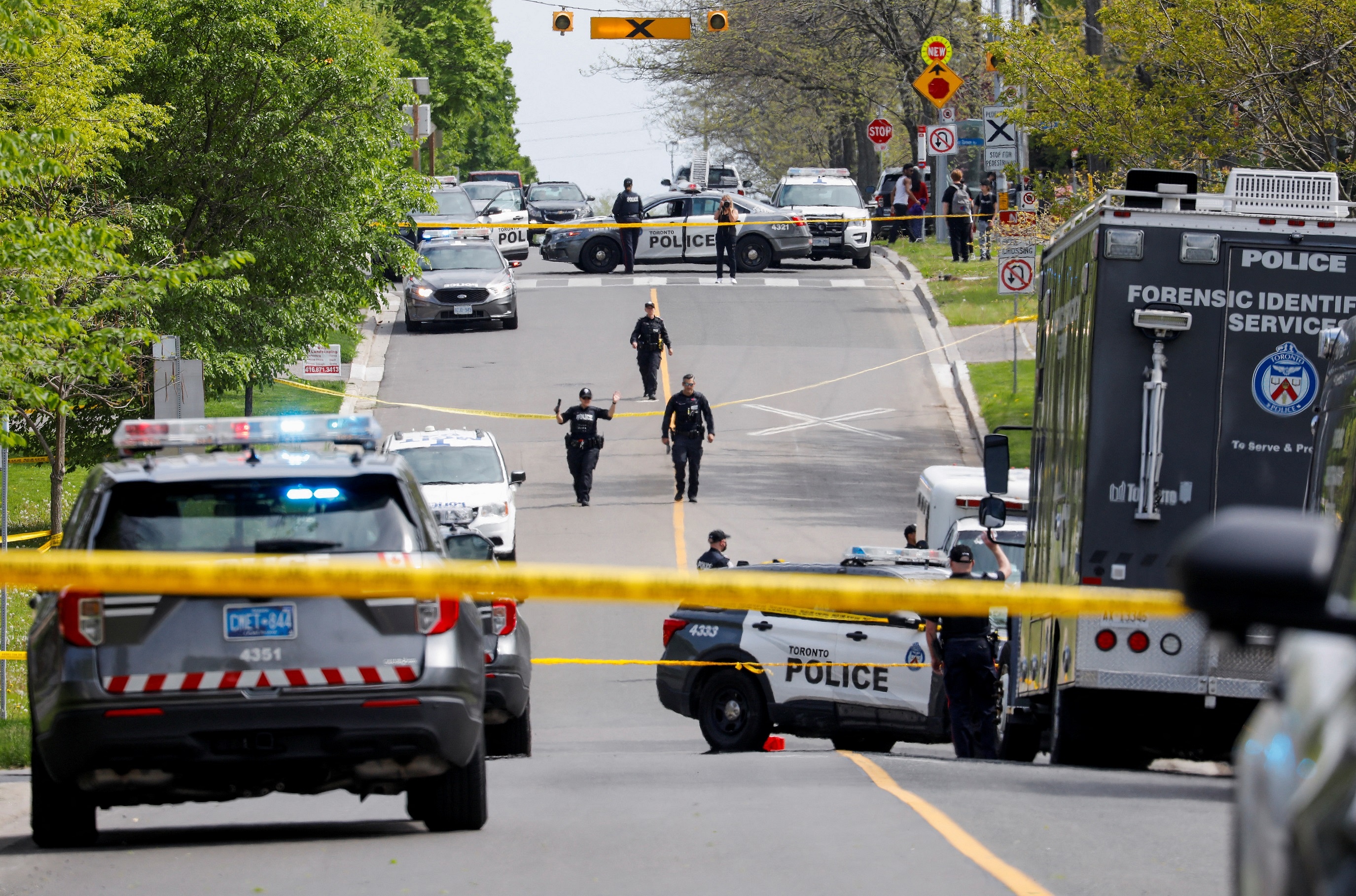 Toronto Police Kill Man Carrying Gun Near Schools | The Straits Times