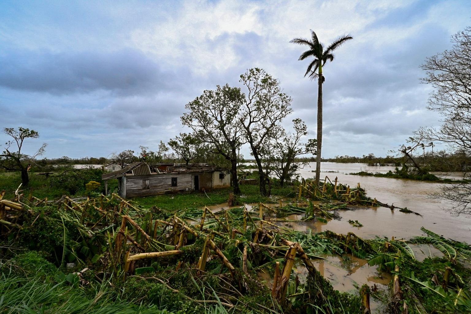 Cuba Entirely Without Power After Hurricane Ian Causes Grid To Collapse ...