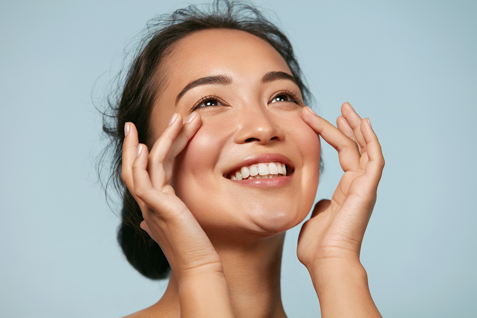 Minimally invasive facelifts