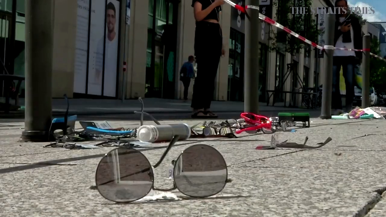 Hundreds run riot, loot in Germany's Stuttgart | The Straits Times