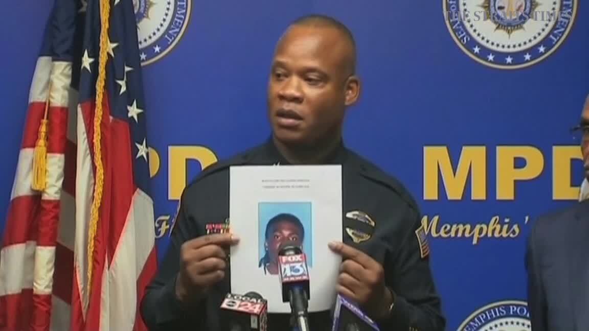 Manhunt after US police officer shot dead in Memphis | The Straits Times