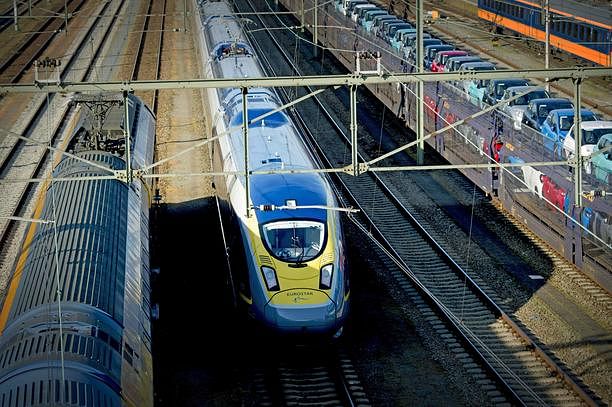 A picture taken on April 28, 2016 shows a Eurostar train arriving at Roosendaal station in Roosendaal. 