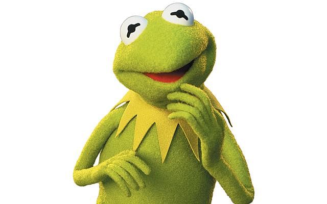 Miss Piggy joins Kermit at Smithsonian