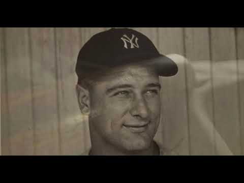 Baseball: Gehrig's bat sells for more than S$1.4m | The Straits Times