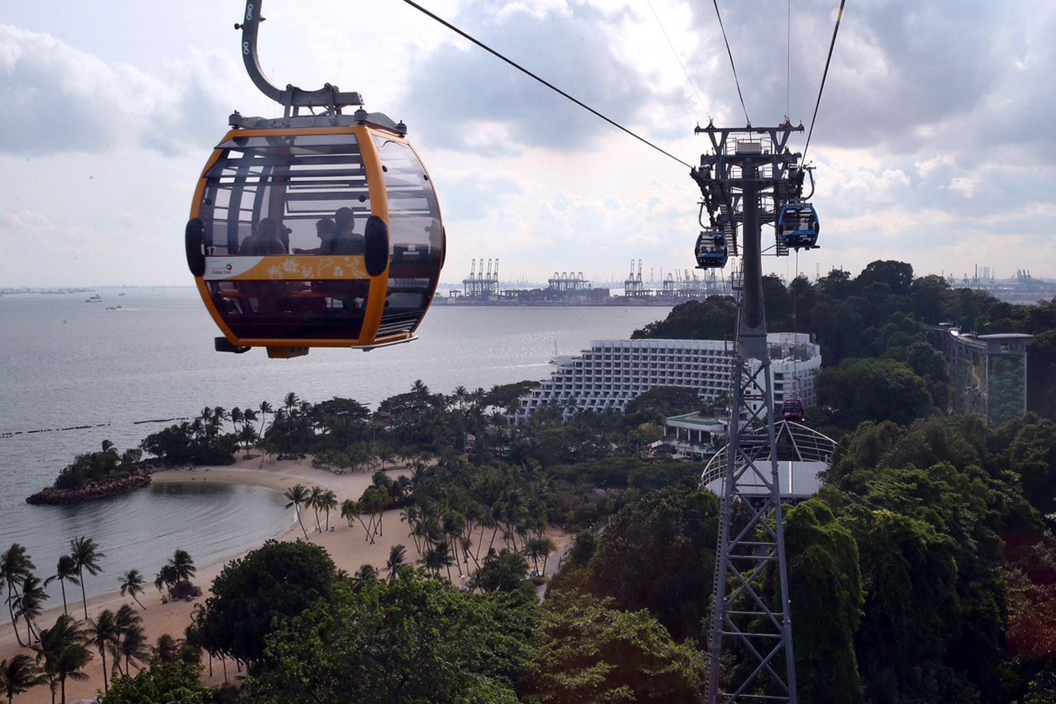 Take in view and glide between Sentosa attractions | The Straits Times