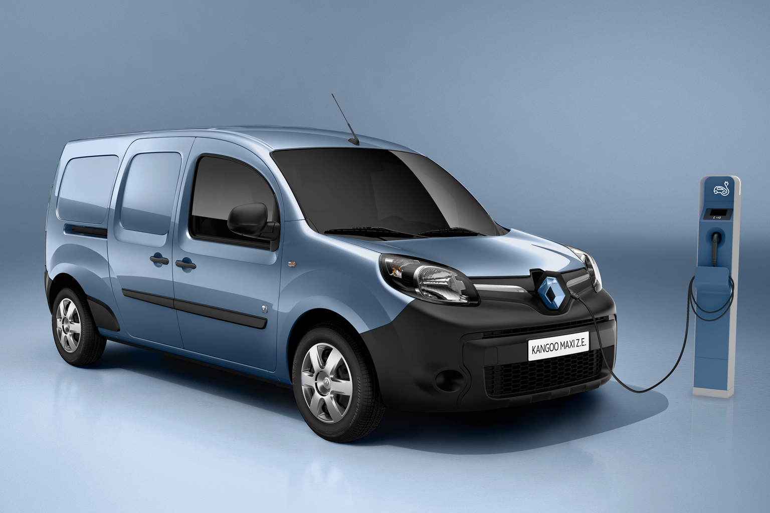 The replacement begins with 31 Renault Kangoo Maxi ZE (above) vans to be delivered by year end.