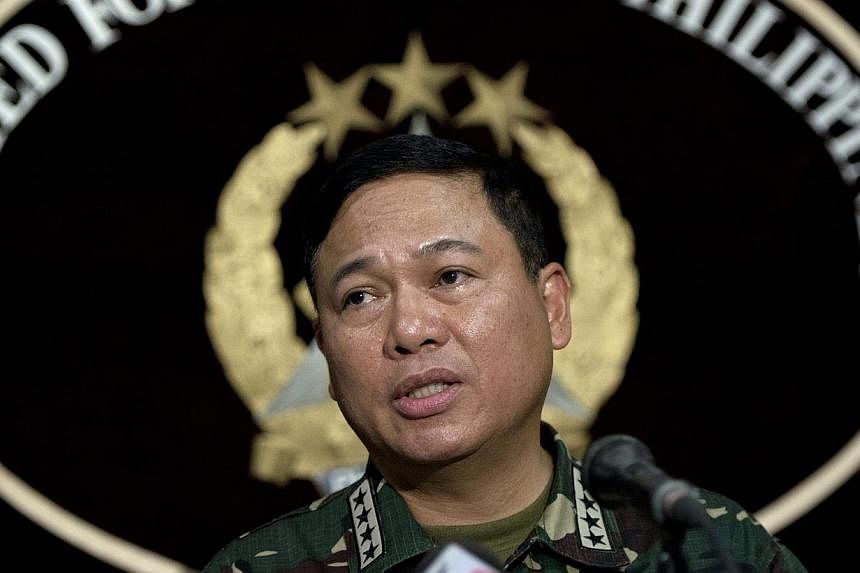 The Philippines wants to ensure US warships are closer to the disputed South China Sea by offering the United States an underdeveloped naval base on a western island, armed forces chief of staff General Emmanuel Bautista said on May 15, 2014. -- FILE