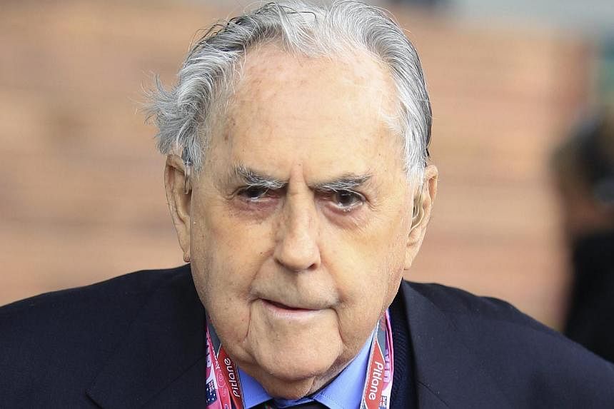 Former Formula One driver Jack Brabham of Australia is seen behind the pits before the qualifying session of the Australian F1 Grand Prix at the Albert Park circuit in Melbourne in this March 26, 2011 file photo. Australian three times Formula One ch