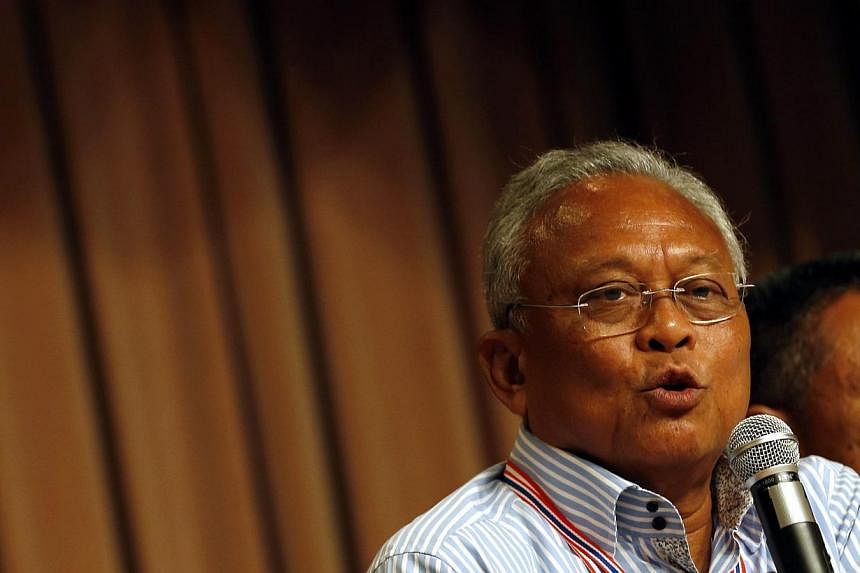 Thai anti-government protest leader Suthep Thaugsuban speaks during a meeting with supporters at the Government House in Bangkok, Thailand, 17 May 2014.&nbsp;Thailand's opposition demonstrators vowed on Tuesday to keep up their campaign to topple the