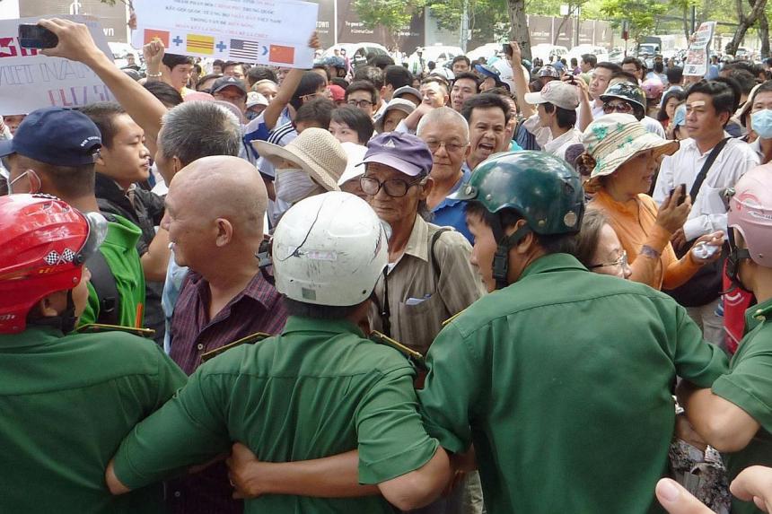 Anti-China riots: Hanoi's tough juggling act | The Straits Times