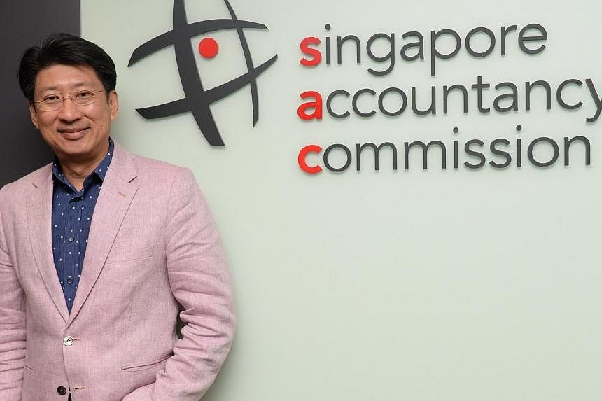 One on one interview with Mr Uantchern Loh, chief executive of the Singapore Accountancy Commission (SAC).&nbsp;If Mr Uantchern Loh had his way, first-year accountants would be earning at least $4,000 monthly. -- ST PHOTO:&nbsp;AZIZ HUSSIN