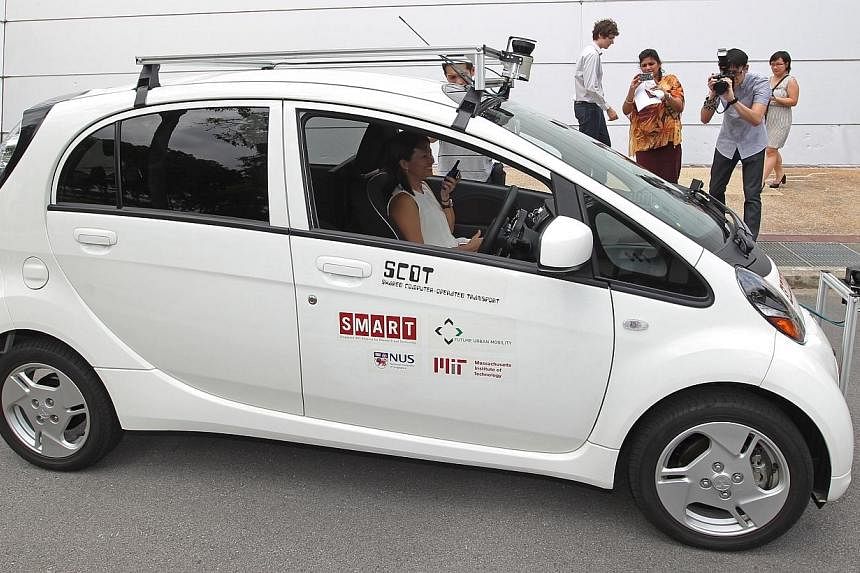 The Shared Computer Operated Transport (Scot) car, a driverless vehicle, was launched by the Singapore-MIT Alliance for Research and Technology and National University of Singapore on Jan 28, 2014.&nbsp;Driverless buses, taxis and cars can take you f