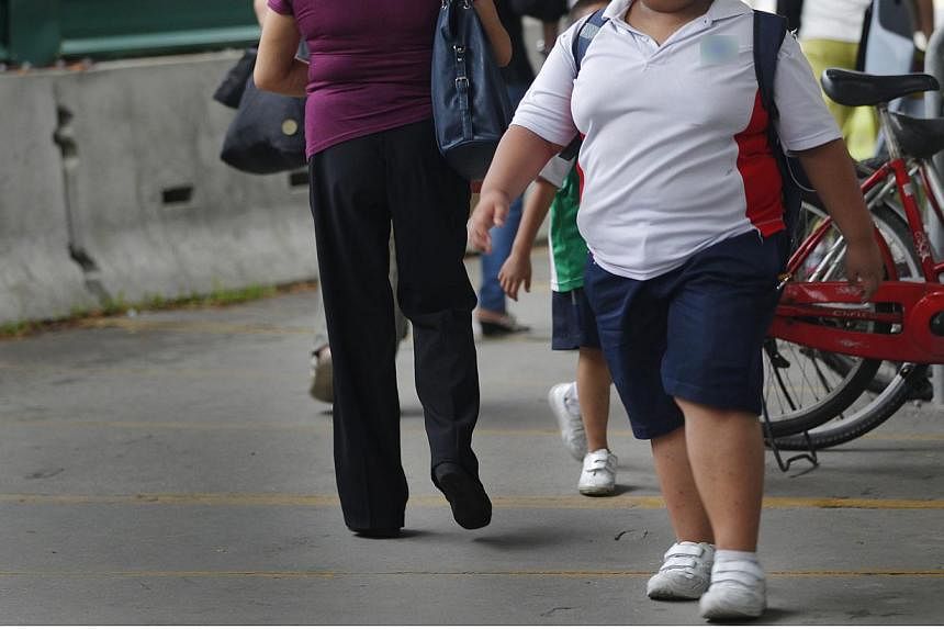 A health programme that has helped hundreds of students to lose weight, stop smoking and lead healthier lives will be expanded to 50 secondary schools, three Institutes of Technical Education (ITE) and five polytechnics by 2018. -- PHOTO: ST FILE