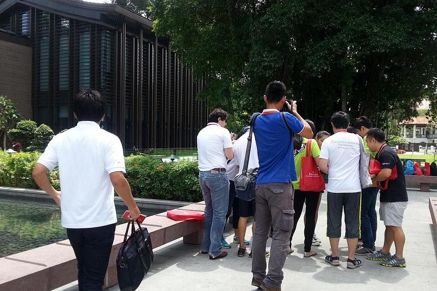 Participants of a&nbsp;Heritage Race which consisted of&nbsp;20 uniquely-Singaporean sites&nbsp;in Balestier.&nbsp;-- ST PHOTO: AUDREY TAN