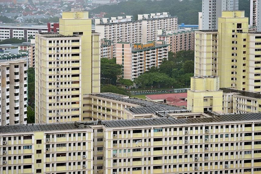 As of June, only about 1 per cent of Housing Board neighbourhoods and blocks have reached the quota limits on subletting public flats to foreigners, the HDB told The Straits Times. -- ST PHOTO: KUA CHEE SIONG