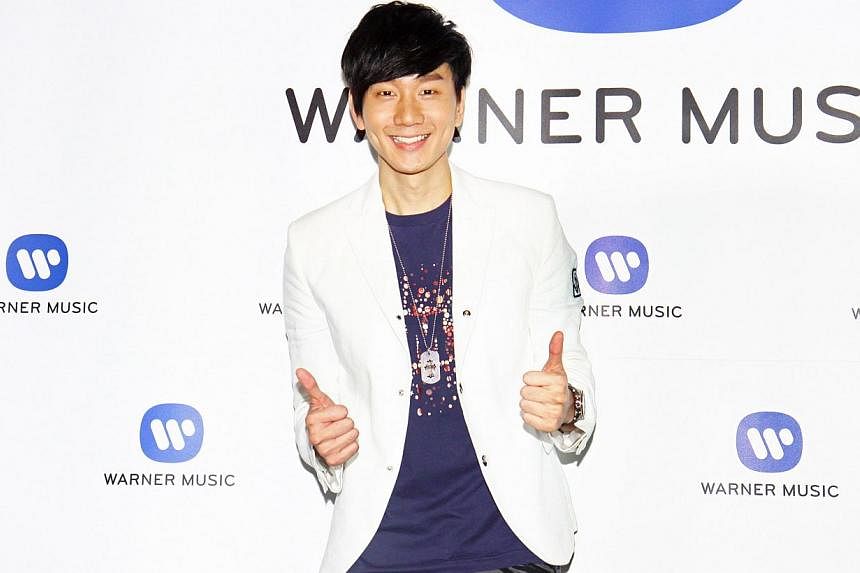 Next move: JJ Lin hopes not to be alone when he is 40. -- PHOTO: WARNER MUSIC