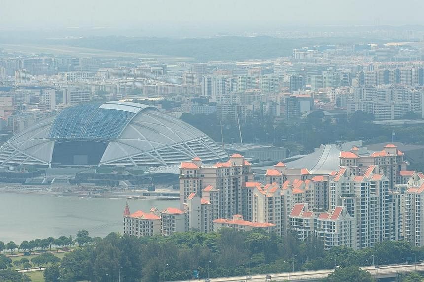 Organisers of next year's SEA Games which will take place here, &nbsp;will build in buffers into the competition schedule, or move some events indoors, in case the haze causes events to be disrupted. -- ST PHOTO: NG SOR LUAN