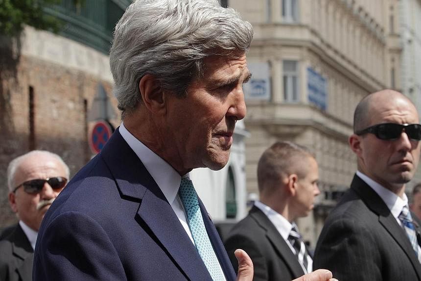 US Secretary of State John Kerry on Sunday said that there were major differences between Iran and six world powers negotiating on Teheran's nuclear programme, remarks that were echoed by a senior Iranian negotiator. -- PHOTO: REUTERS