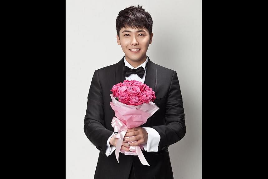 The future wife of South Korean actor-singer Lee Hong Gi - whoever she might be - could find his wedding proposal to her really familiar if she is a fan of romantic dramas and movies.&nbsp;-- PHOTO:&nbsp;FNC ENTERTAINMENT
