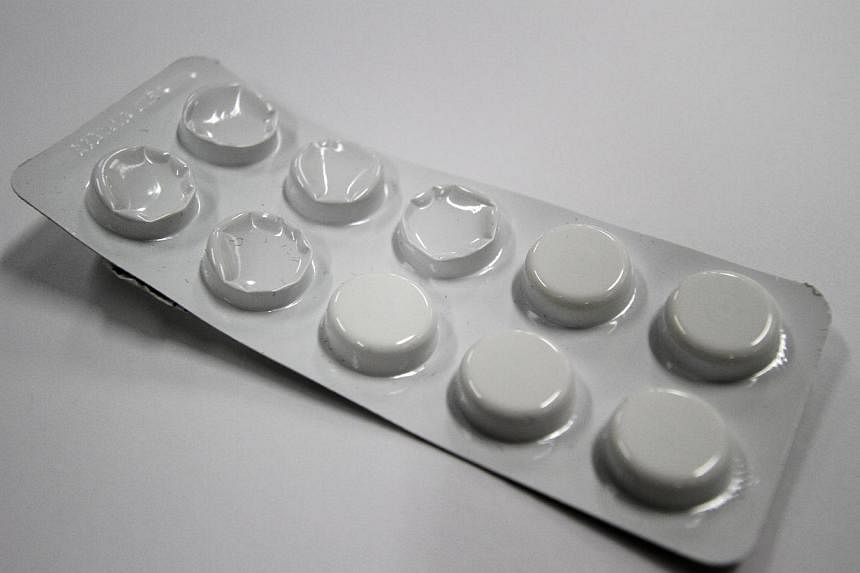 Paracetamol - the painkiller of choice for many with lower-back pain - worked no better than dummy drugs, researchers found. -- PHOTO: ST FILE