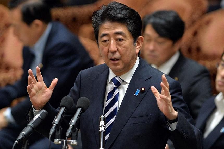 Japan and China are trying to arrange two-way talks between their leaders at a summit of Apec leaders in November in Beijing, in a bid to mend ties strained over a territorial spat and wartime history, the Nikkei business daily said on Monday. -- PHO