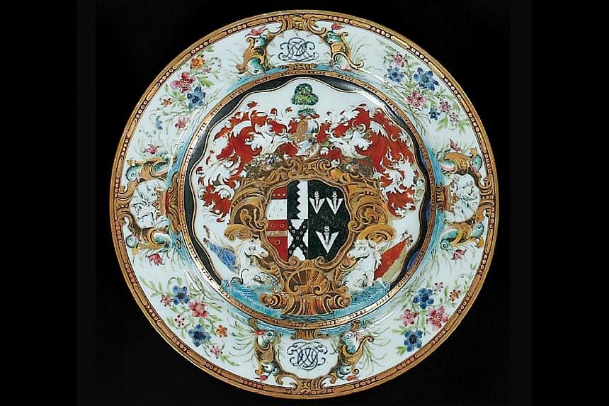 Charger with coat of arms, porcelain, China, around 1740. -- PHOTO: ASIAN CIVILISATIONS MUSEUM