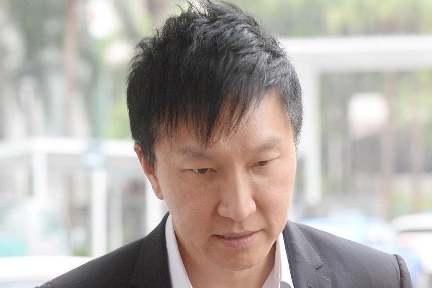 City Harvest founder Kong Hee insisted that he was not told of the discussions about the "200,000" sales projection for his wife's American album, and that he was working on an estimated sale of 1.5 million copies.