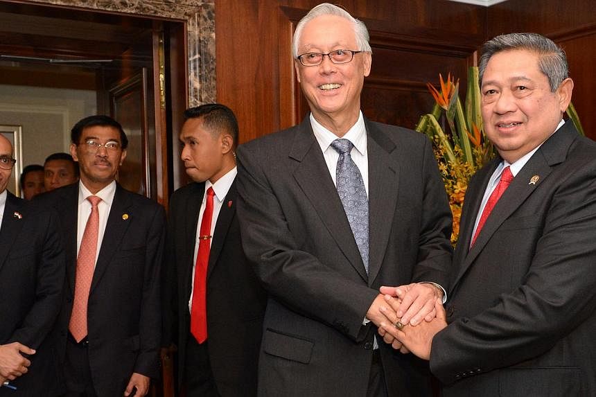 Emeritus Senior Minister Goh Chok Tong calling on President Susilo Bambang Yudhoyono yesterday. He congratulated the Indonesian leader on being awarded the Order of Temasek (First Class) on Wednesday.
