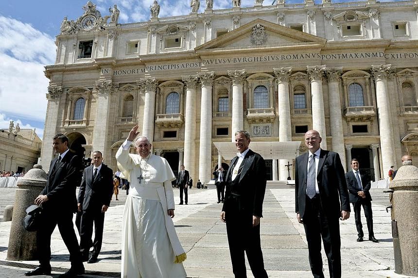 Security has been tightened in Saint Peter's Square after intelligence services intercepted a possible plan to attack the Vatican, Italian media reported on Saturday, increasing fears that Pope Francis could be in danger. -- PHOTO: AFP