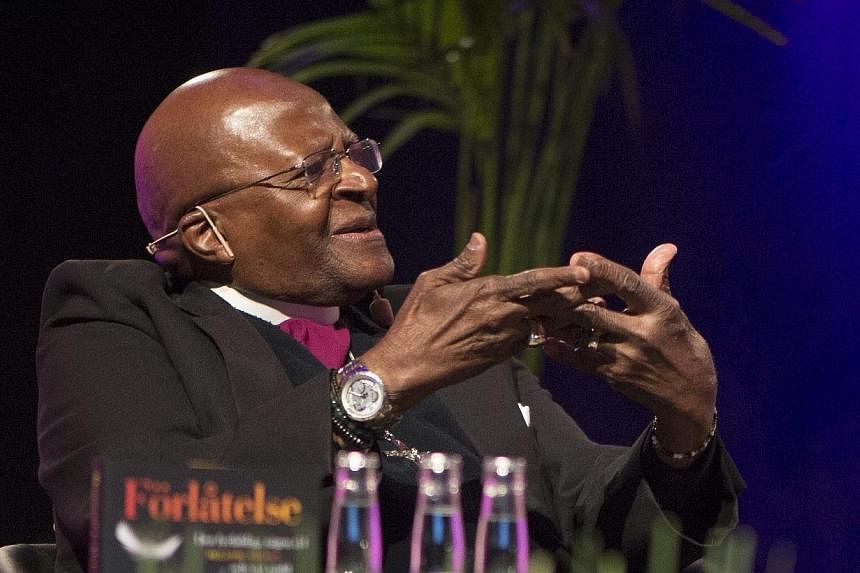 Desmond Tutu, retired South African Anglican bishop, talks about his book "The Book of Forgiving", written in collaboration with his daughter, at the Book Fair in Goteborg, Sweden, Sept 26, 2014.&nbsp;South African Nobel peace laureate Desmond Tutu W