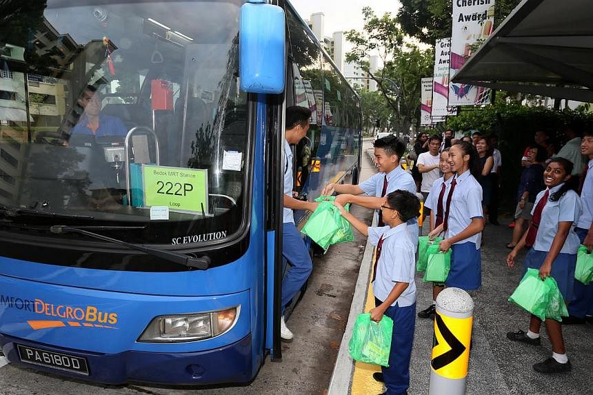 Bus Service 222P, which is run by ComfortDelGro Bus under the Bus Service Enhancement Programme. Four hundred and fifty government-funded buses have been put on the road as of last month under the programme, up from 361 buses at end-June. -- PHOTO: L