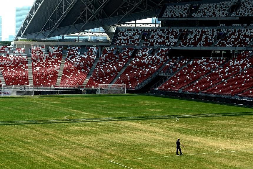 Sport Singapore (SportSG), the governing body for Singapore sports, maintains that it will not pay for the Singapore Sports Hub until the National Stadium pitch is of a standard befitting of the magnitude of the sports events being held at the new ar