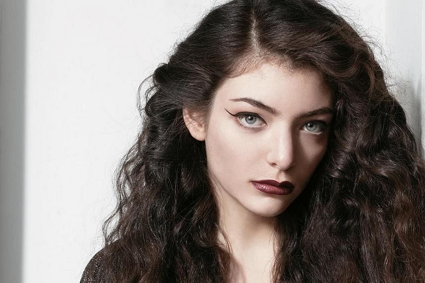 San Francisco radio stations ban Lorde's Royals during World Series 2014