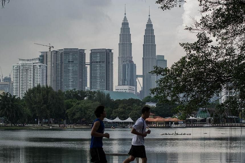 Construction of the&nbsp;high-speed rail (HSR) project connecting Singapore and Kuala Lumpur&nbsp;could begin some time next year, although the actual date has yet to be fixed. -- PHOTO: AFP