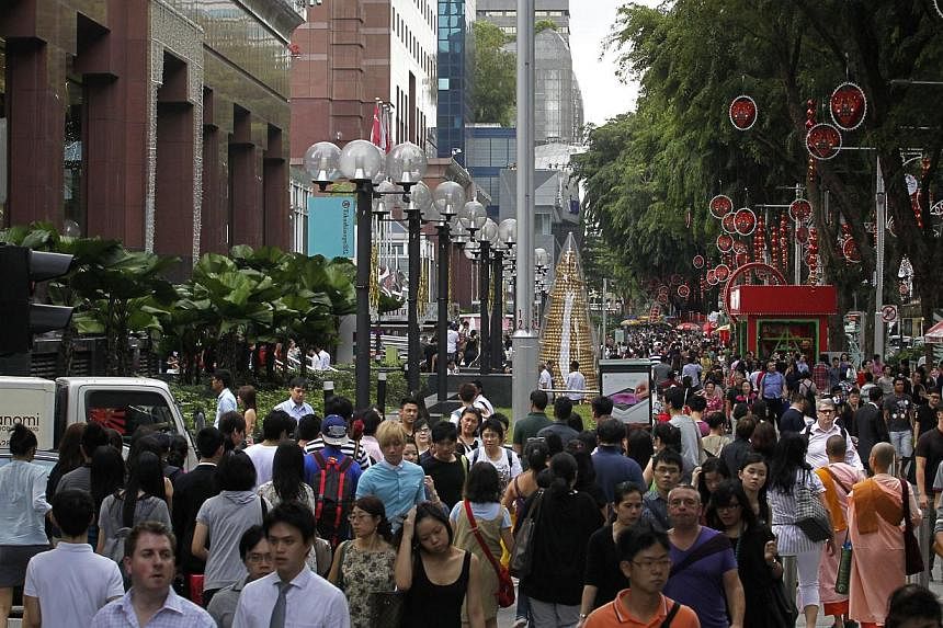 Retail spaces in Orchard were the worst hit as vacancies climbed from 7.4 per cent in the second quarter this year to 7.9 per cent for the three months ended Sept 30 - the highest in three years. -- PHOTO: ST FILE