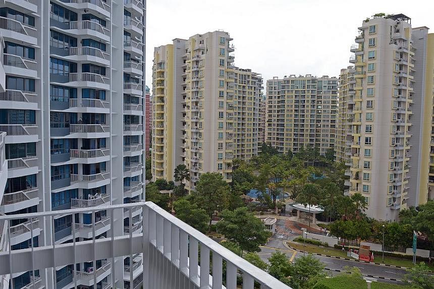 Developers sold 1,531 non-landed private homes in the third quarter - the lowest quarterly figure since just 419 homes were sold in the fourth quarter of 2008. -- ST PHOTO: DESMOND WEE