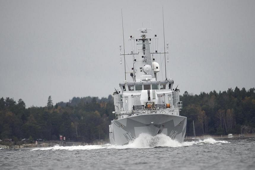 Sweden called off early Friday the hunt for a suspected submarine that sparked one of the largest mobilisation of the Nordic country's naval forces since the end of the Cold War. -- PHOTO: REUTERS