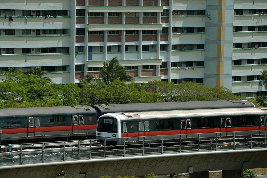 Train services between Admiralty and Jurong East MRT stations will end half an hour earlier from Sunday, Nov 2, to end March next year, due to rail works. -- PHOTO: ST FILE