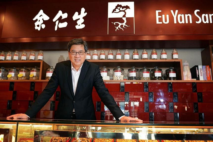 Richard Eu, Group CEO of Eu Yan Sang International.&nbsp;Traditional Chinese medicine retailer Eu Yan Sang has reported a 48 per cent drop in first quarter net profit to $737,000. -- PHOTO: ST FILE