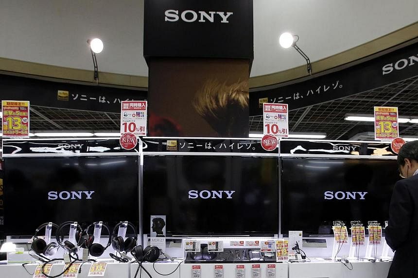 Sony said on Thursday that its net loss for the April-September period ballooned to nearly 109.1 billion yen (S$1.27 billion), as the embattled electronics firm continues to struggle in the fiercely competitive smartphone business. -- PHOTO: REUTERS